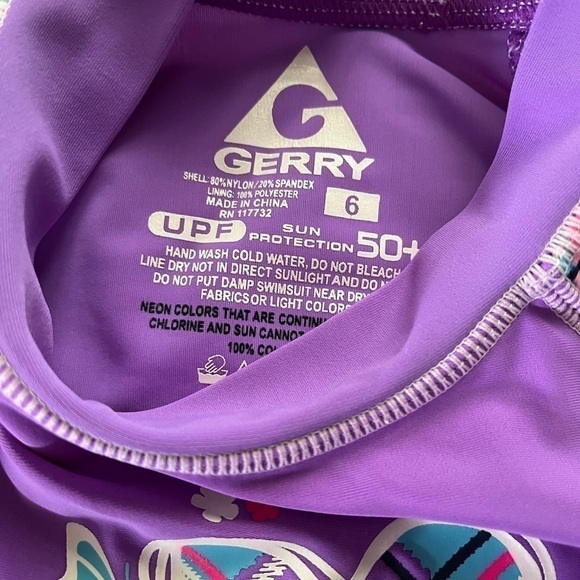 KIDS Gerry swim Rash Guard - Picture 2 of 3